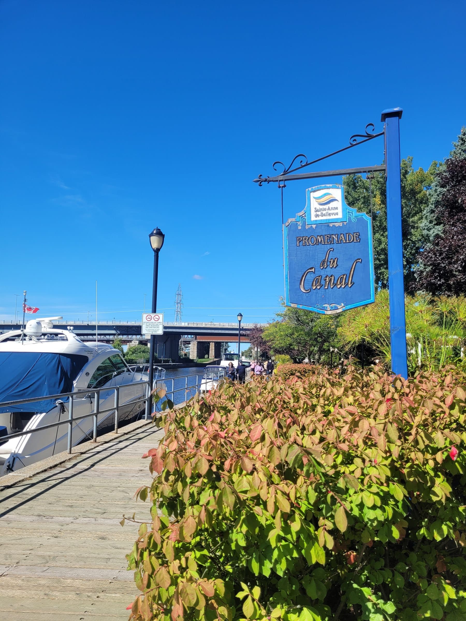 Sainte-Anne-de-Bellevue canal promenade and waterfront sign